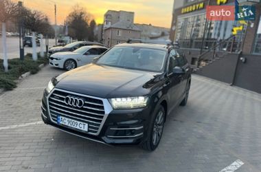 Позашляховик / Кросовер Audi Q7 2016 в Львові
