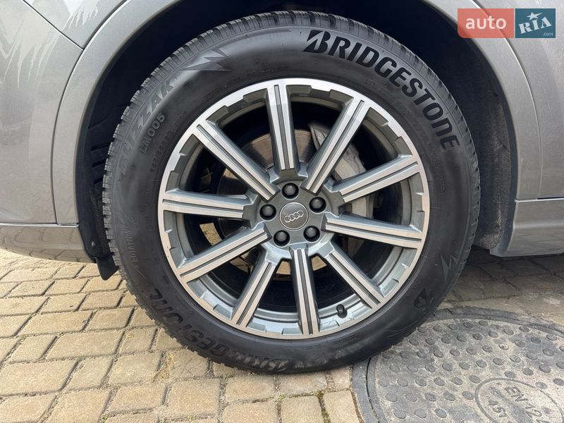 Внедорожник / Кроссовер Audi Q7 2017 в Киеве фото 25 Внедорожник / Кроссовер Audi Q7 2017 в Киеве