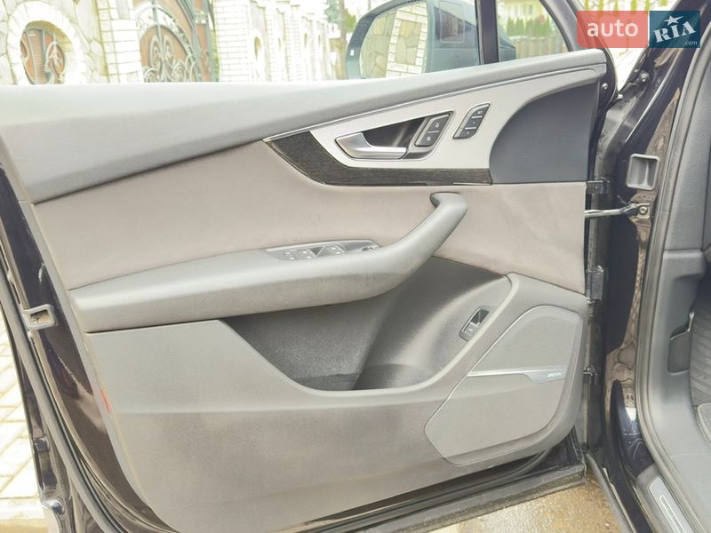 Внедорожник / Кроссовер Audi Q7 2016 в Черновцах фото 12 Внедорожник / Кроссовер Audi Q7 2016 в Черновцах
