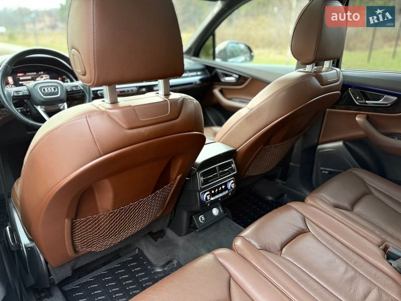 Внедорожник / Кроссовер Audi Q7 2016 в Ковеле