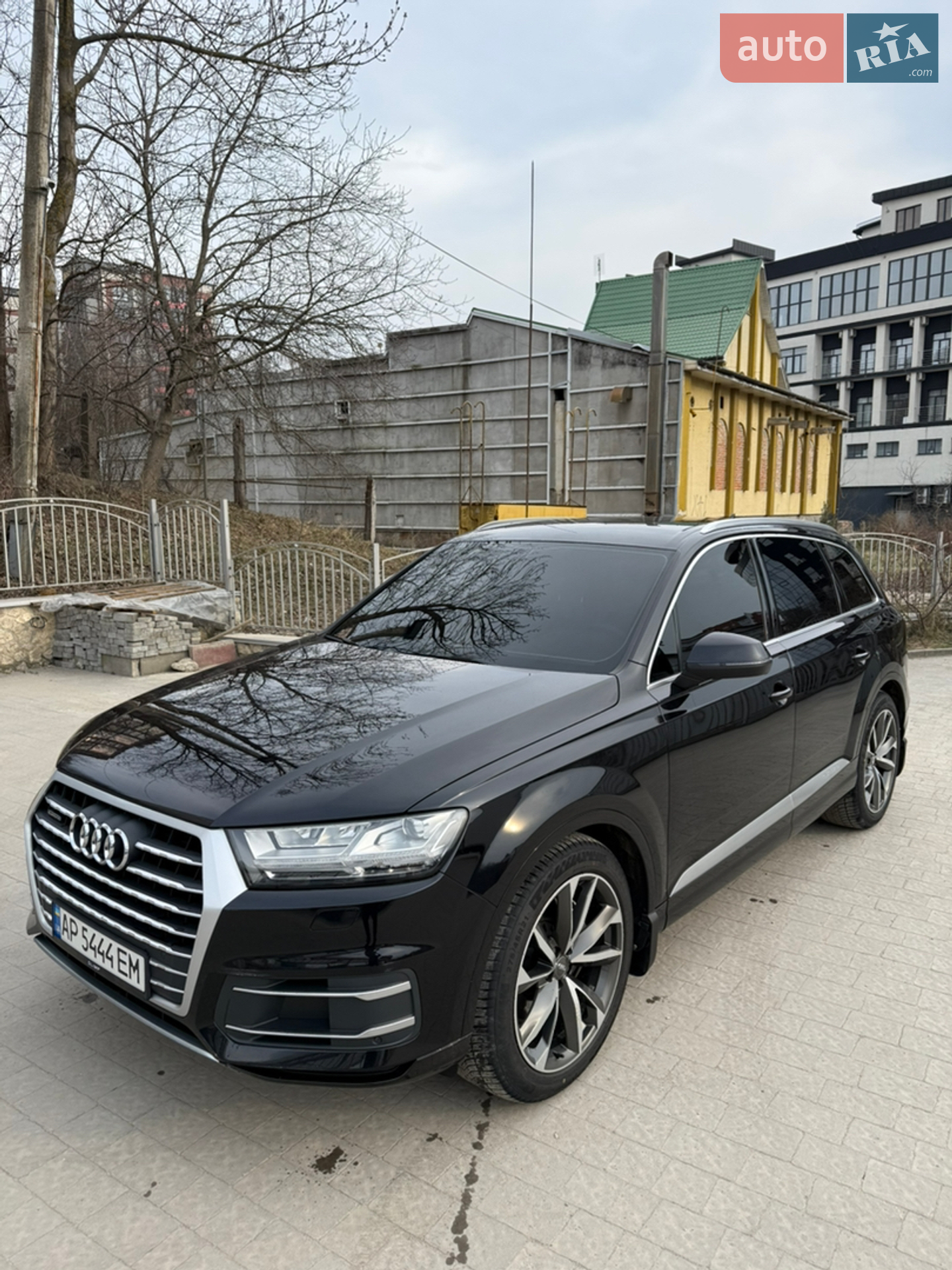 2015 Audi Q7 - фото 1