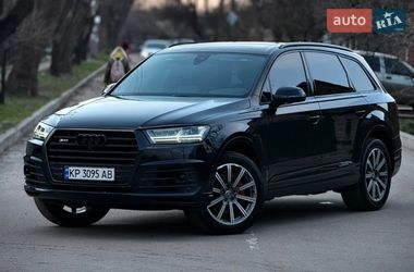 Позашляховик / Кросовер Audi Q7 2016 в Запоріжжі