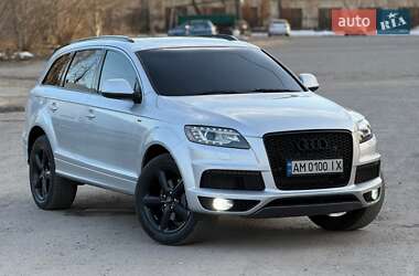Внедорожник / Кроссовер Audi Q7 2010 в Звягеле