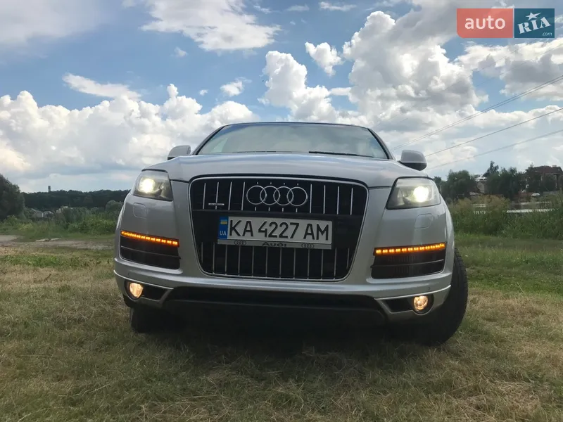 Audi Q7
