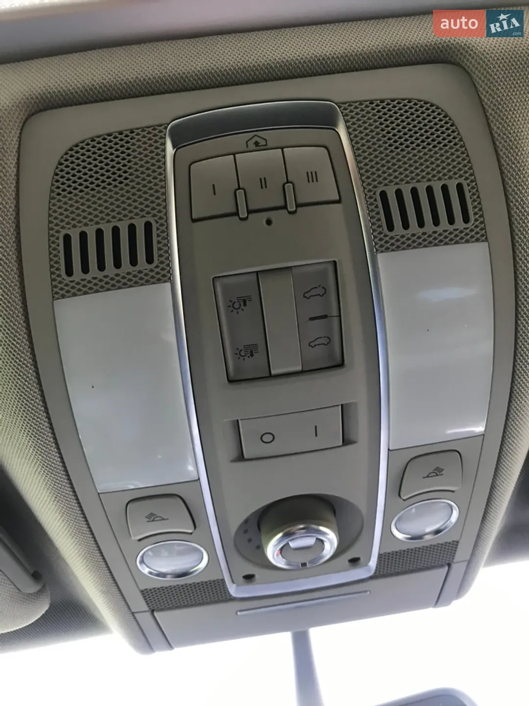 2010 Audi Q7 - мініатюра 23