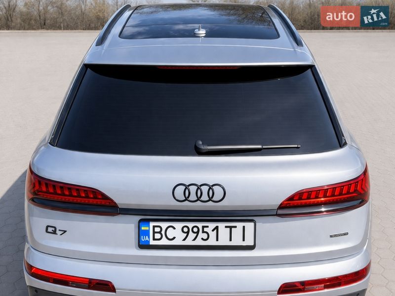 Внедорожник / Кроссовер Audi Q7 2022 в Луцке