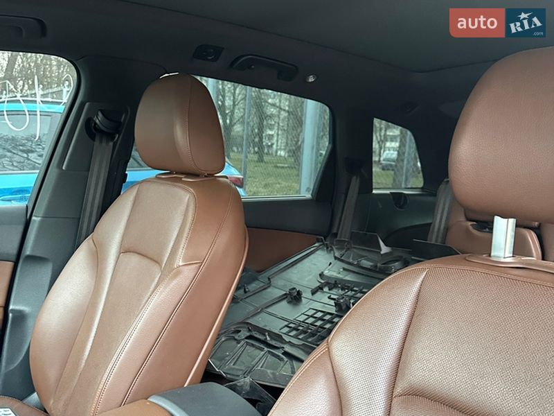 Внедорожник / Кроссовер Audi Q7 2017 в Львове