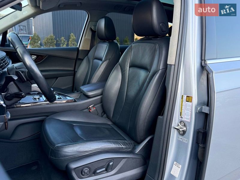 Внедорожник / Кроссовер Audi Q7 2018 в Киеве