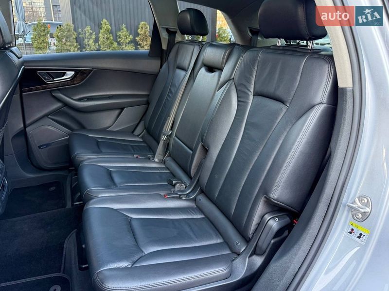 Внедорожник / Кроссовер Audi Q7 2018 в Киеве