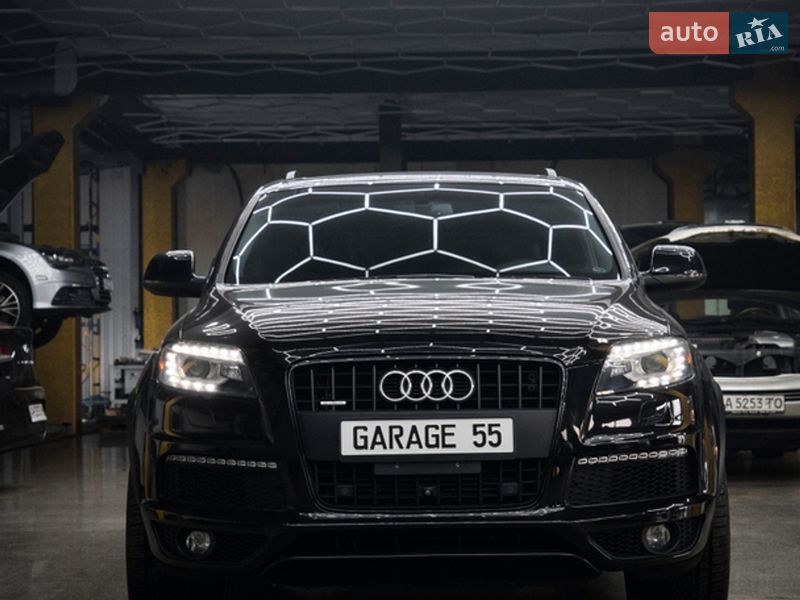 Внедорожник / Кроссовер Audi Q7 2015 в Киеве