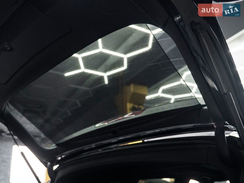 Внедорожник / Кроссовер Audi Q7 2015 в Киеве