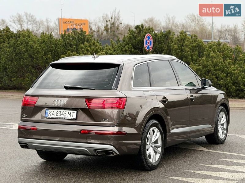 Внедорожник / Кроссовер Audi Q7 2017 в Киеве
