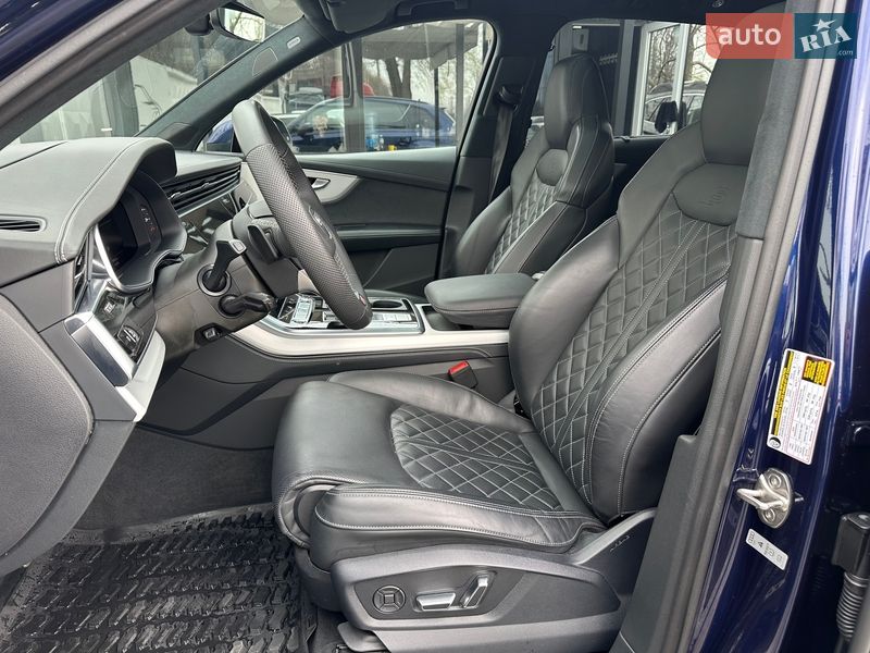 Позашляховик / Кросовер Audi Q7 2023 в Києві фото 26 Позашляховик / Кросовер Audi Q7 2023 в Києві