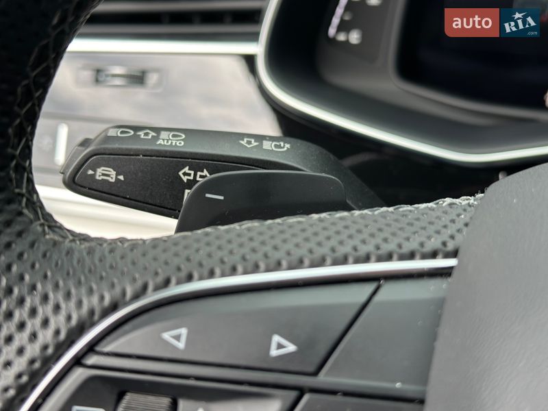 Позашляховик / Кросовер Audi Q7 2023 в Києві фото 33 Позашляховик / Кросовер Audi Q7 2023 в Києві