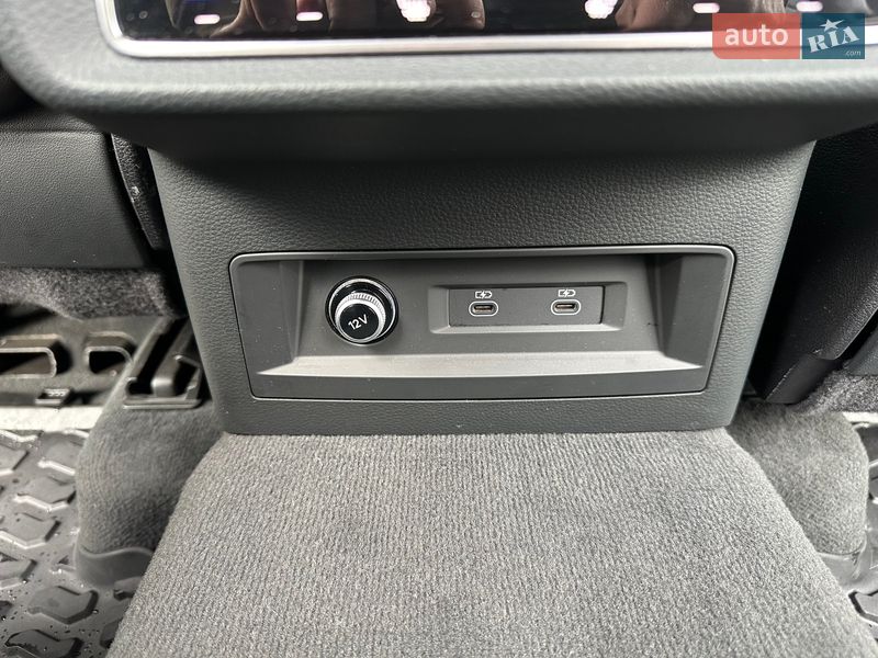Позашляховик / Кросовер Audi Q7 2023 в Києві фото 56 Позашляховик / Кросовер Audi Q7 2023 в Києві