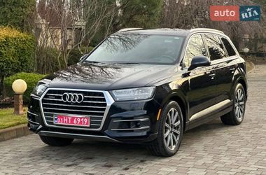 Позашляховик / Кросовер Audi Q7 2016 в Солотвині