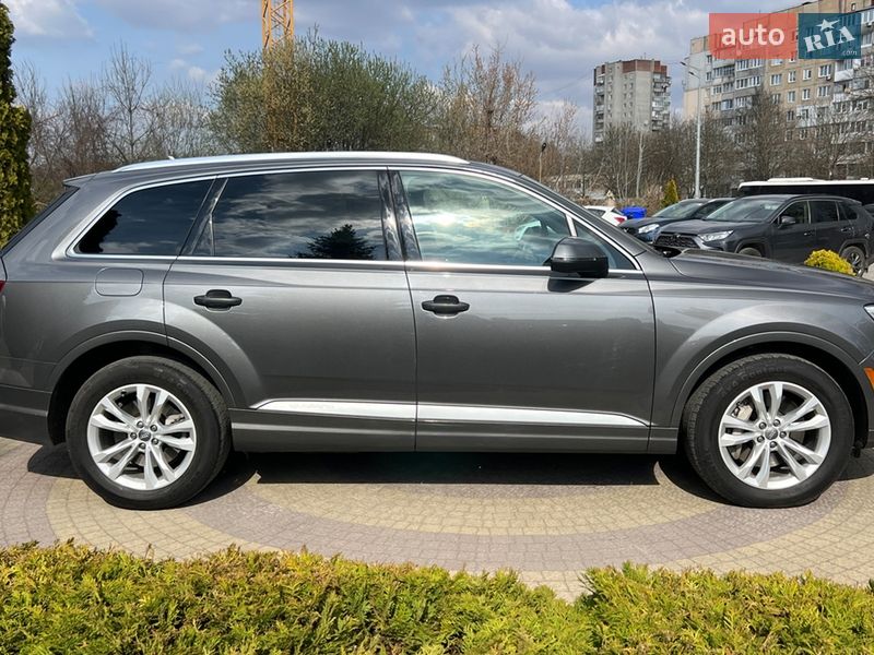 Внедорожник / Кроссовер Audi Q7 2018 в Львове