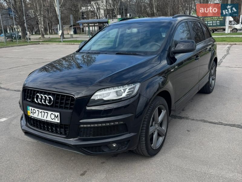 Позашляховик / Кросовер Audi Q7 2013 в Києві