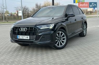 Позашляховик / Кросовер Audi Q7 2021 в Миколаєві