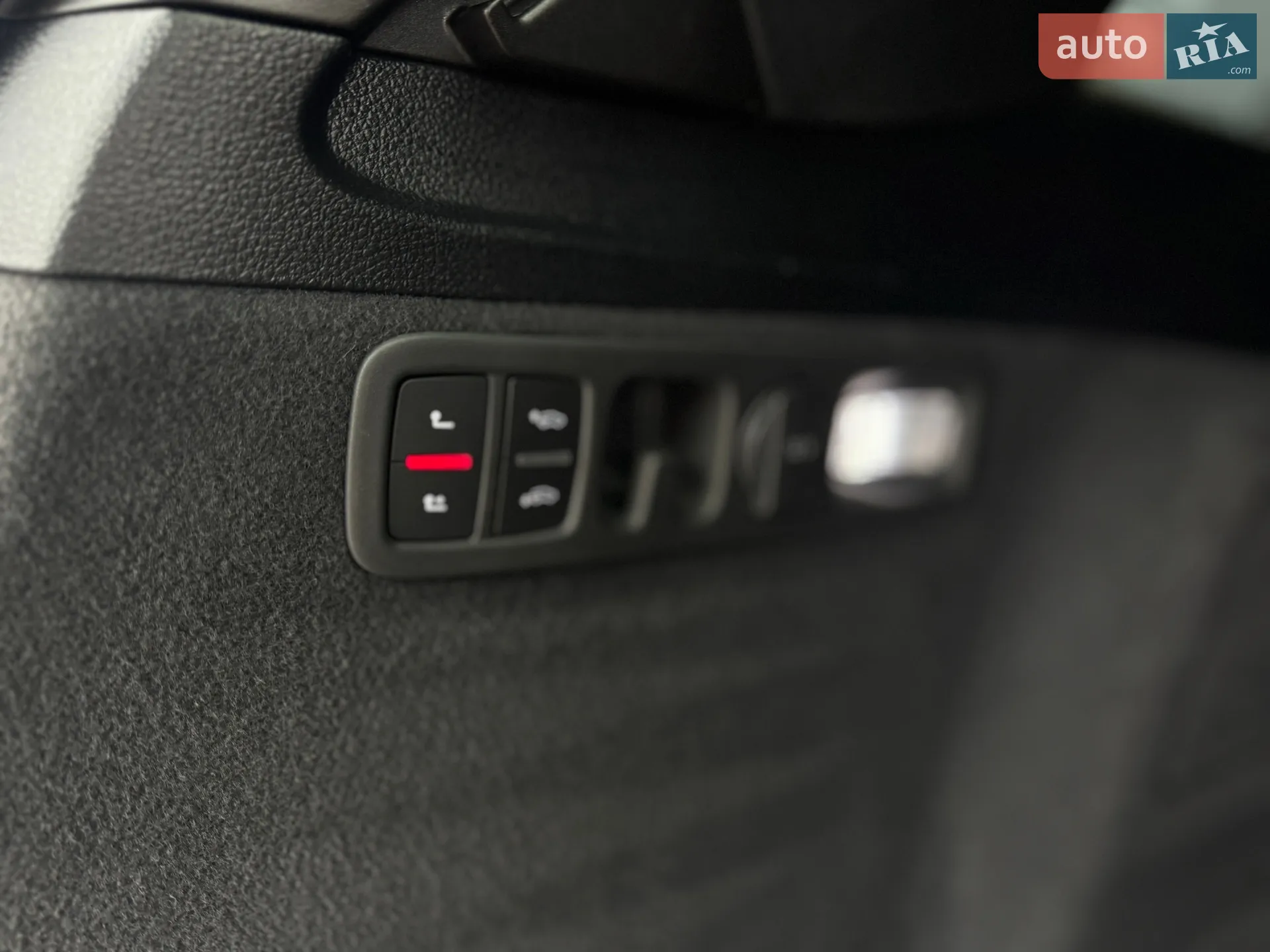 2018 Audi Q7 - мініатюра 144