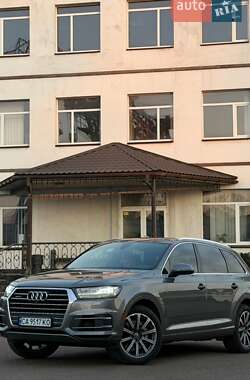 Позашляховик / Кросовер Audi Q7 2016 в Черкасах