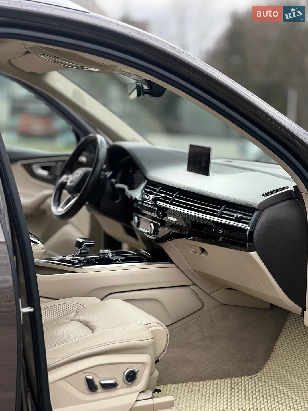 2018 Audi Q7 - фото 1
