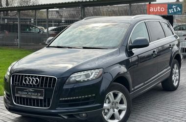Позашляховик / Кросовер Audi Q7 2011 в Кам'янському