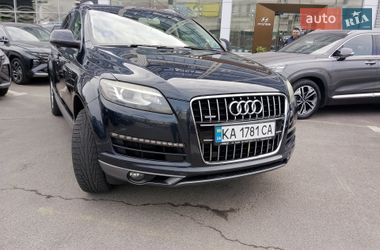Внедорожник / Кроссовер Audi Q7 2011 в Киеве