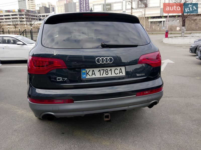 Внедорожник / Кроссовер Audi Q7 2011 в Киеве