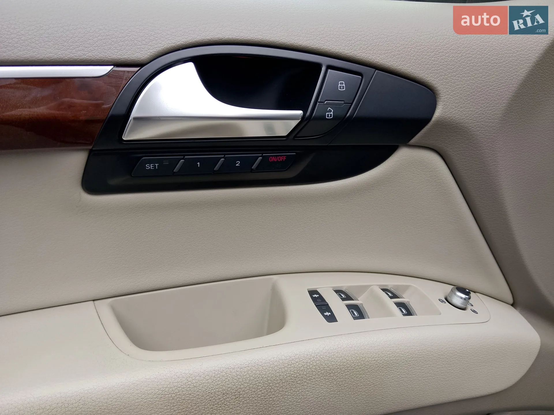 2011 Audi Q7 - мініатюра 11