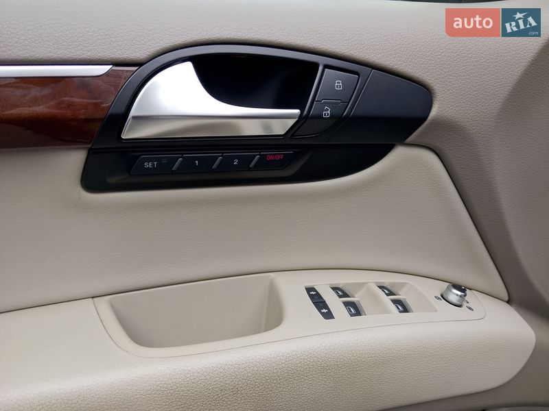 Внедорожник / Кроссовер Audi Q7 2011 в Киеве
