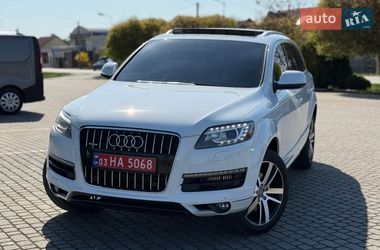 Позашляховик / Кросовер Audi Q7 2014 в Ужгороді