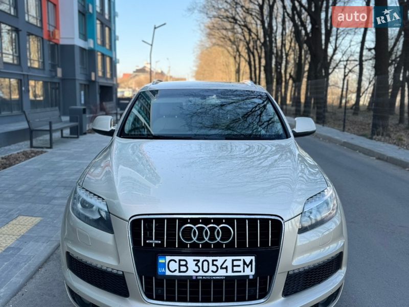 Внедорожник / Кроссовер Audi Q7 2010 в Чернигове