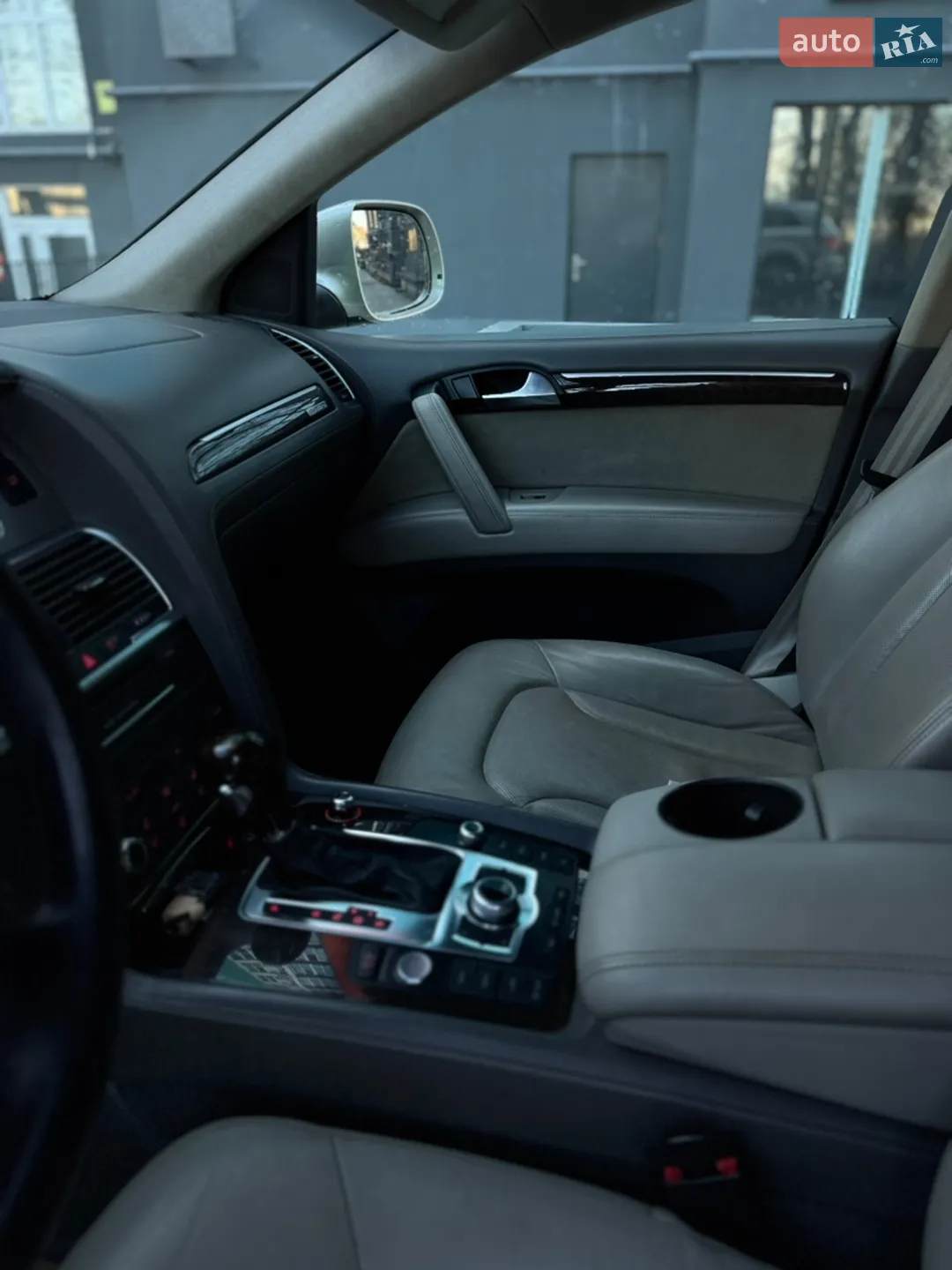 2010 Audi Q7 - мініатюра 29
