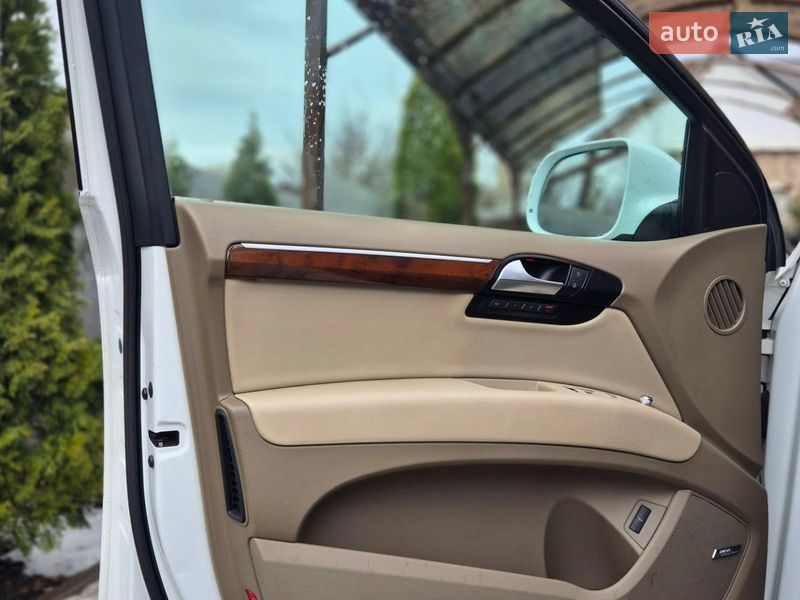 Позашляховик / Кросовер Audi Q7 2010 в Запоріжжі фото 58 Позашляховик / Кросовер Audi Q7 2010 в Запоріжжі