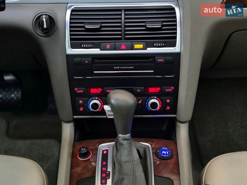 Позашляховик / Кросовер Audi Q7 2010 в Запоріжжі фото 98 Позашляховик / Кросовер Audi Q7 2010 в Запоріжжі