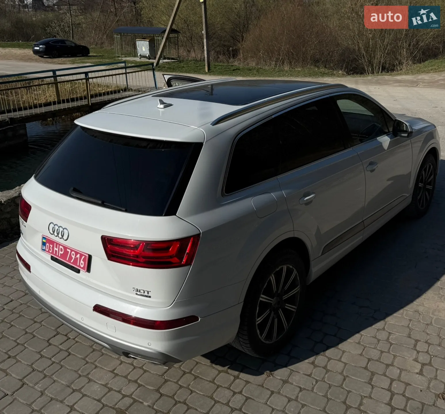 2017 Audi Q7 - мініатюра 9