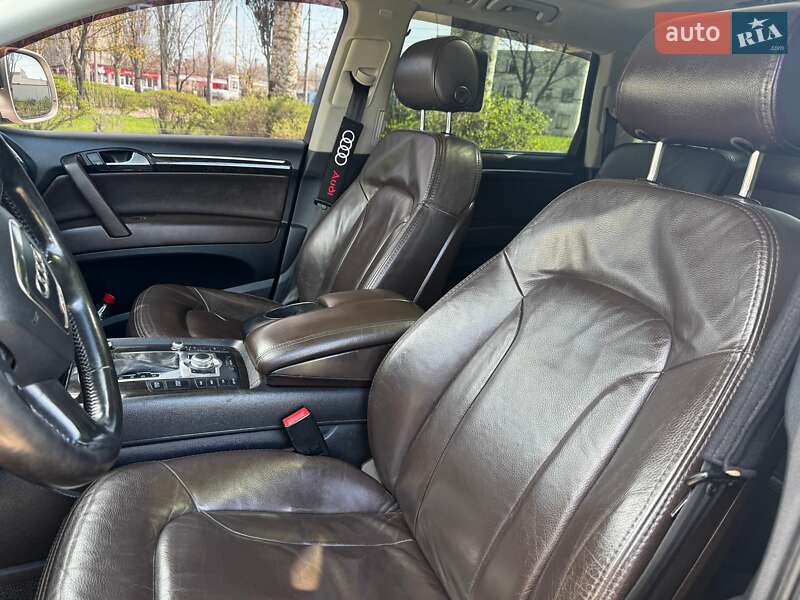 Внедорожник / Кроссовер Audi Q7 2006 в Херсоне