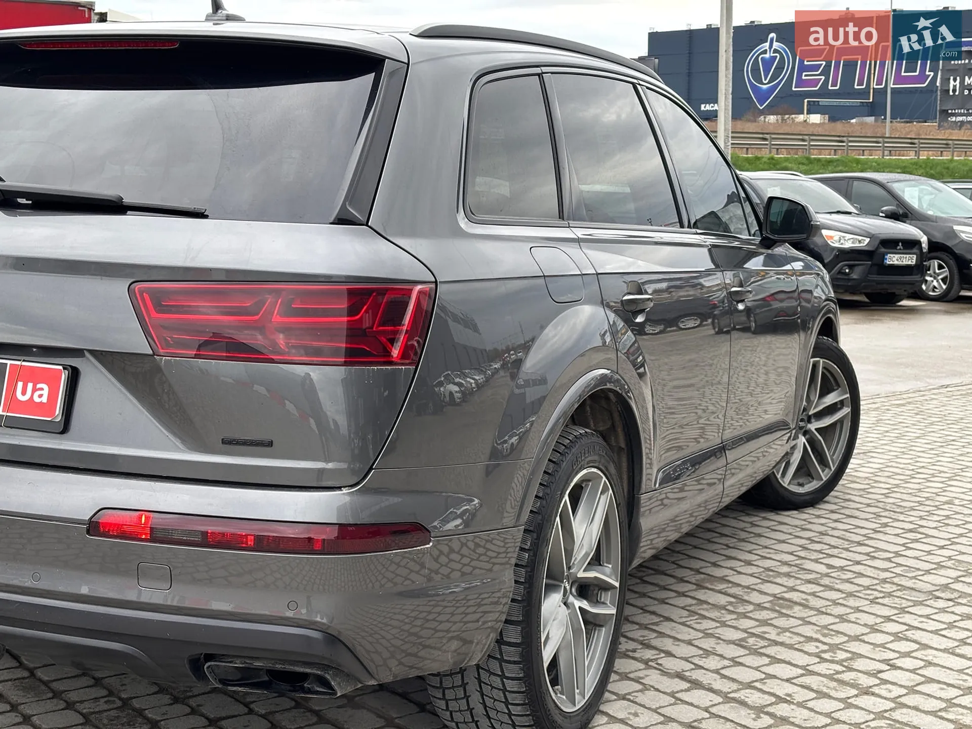 2018 Audi Q7 - мініатюра 12