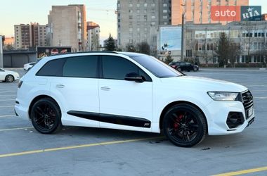 Позашляховик / Кросовер Audi Q7 2016 в Тернополі
