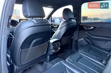 Позашляховик / Кросовер Audi Q7 2016 в Тернополі