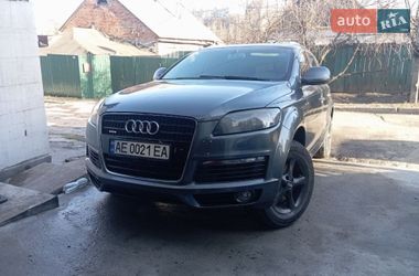Внедорожник / Кроссовер Audi Q7 2009 в Днепре