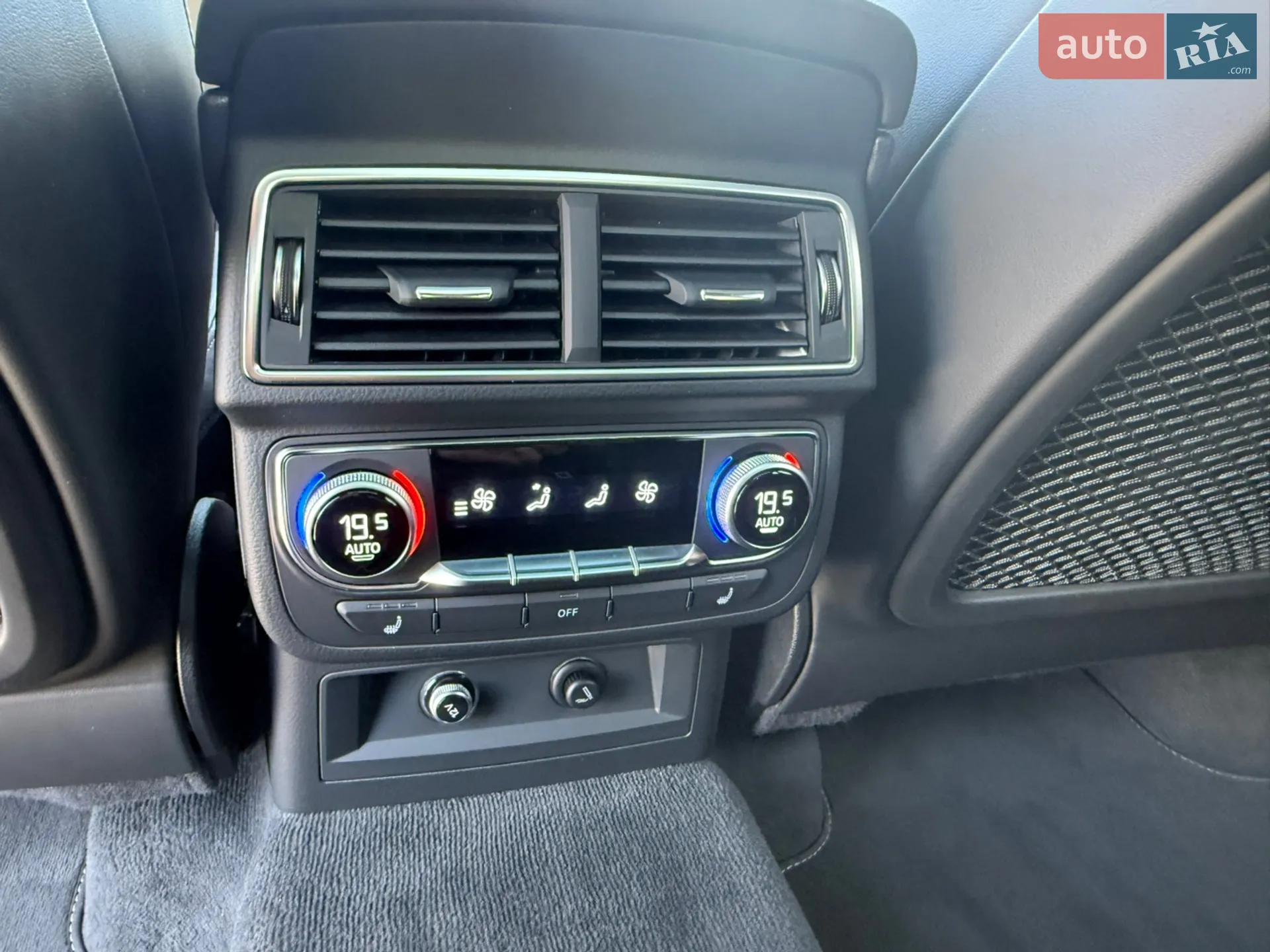 2019 Audi Q7 - мініатюра 43