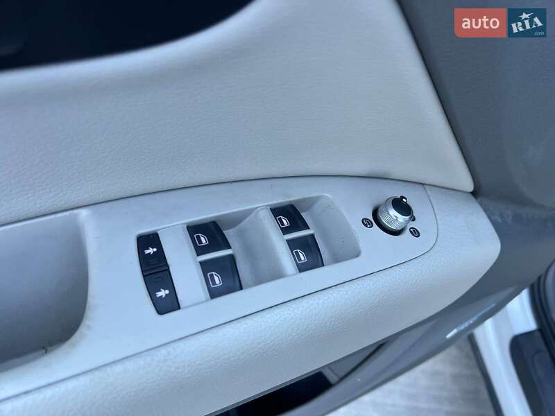 Позашляховик / Кросовер Audi Q7 2010 в Львові
