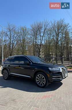 Позашляховик / Кросовер Audi Q7 2015 в Кременчуці