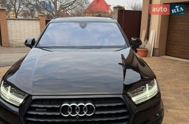 Позашляховик / Кросовер Audi Q7 2019 в Києві