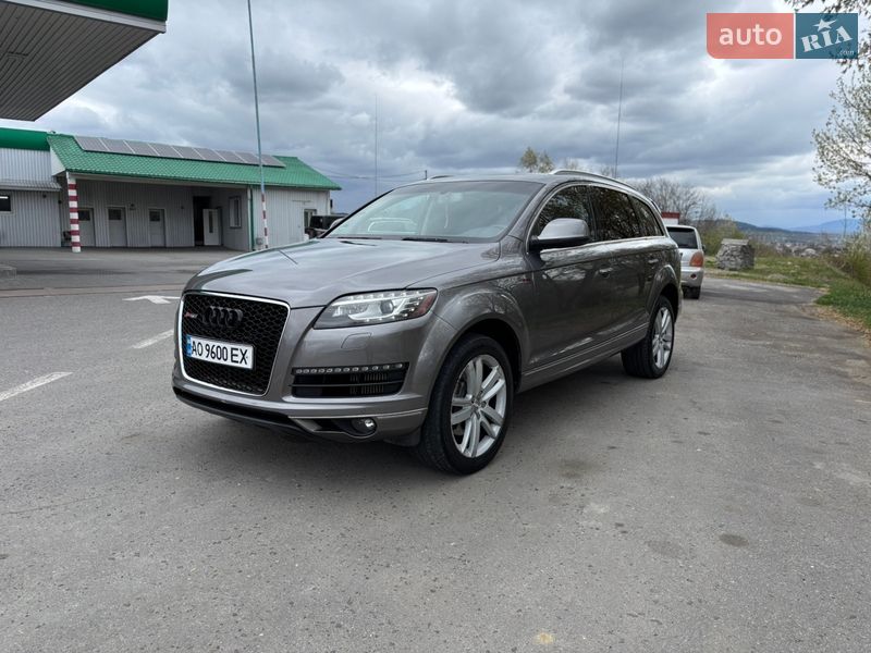 Audi Q7 2011