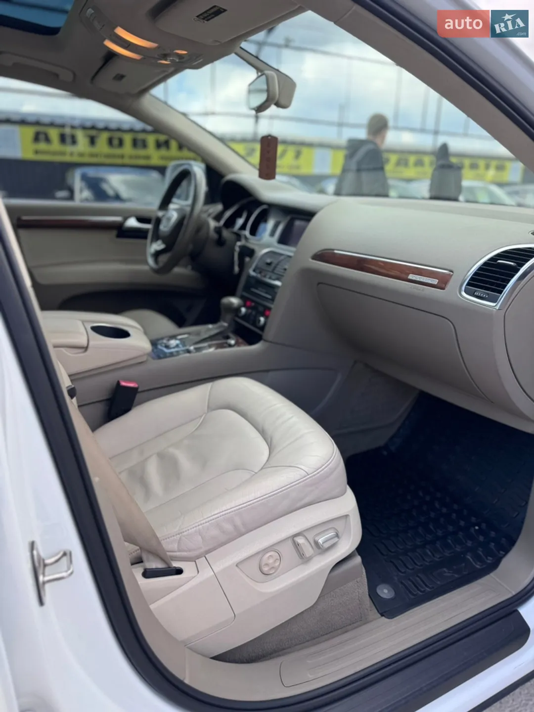 2012 Audi Q7 - мініатюра 11