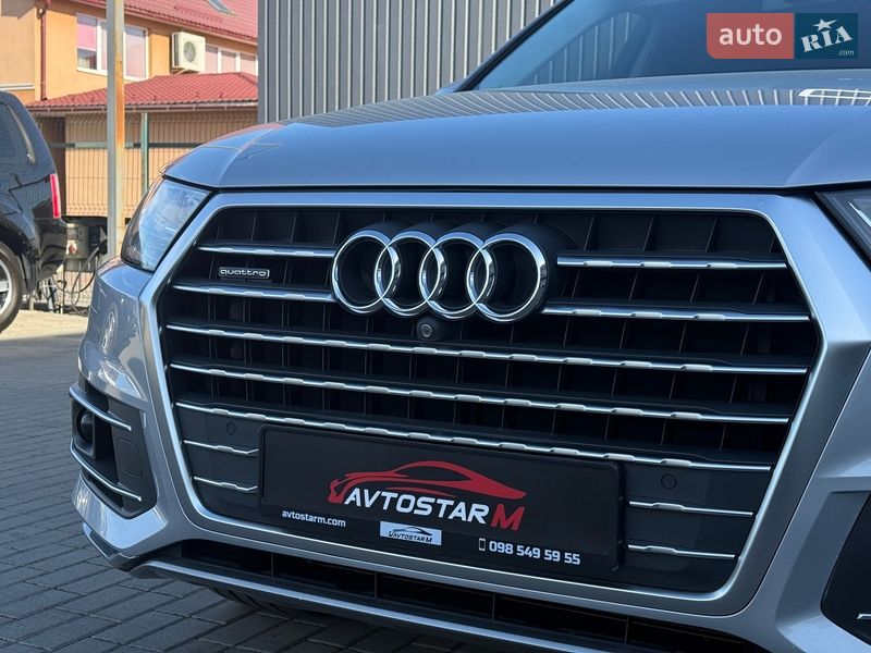 Внедорожник / Кроссовер Audi Q7 2017 в Мукачево