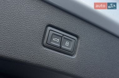 Внедорожник / Кроссовер Audi Q7 2017 в Мукачево